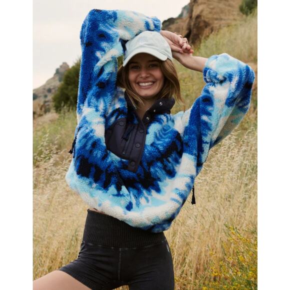 NWT Free People Movement Rocky Ridge Pullover in Ocean Tie Dye - Picture 1 of 9